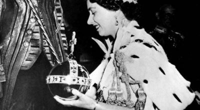 La Reina Isabel cumple 60 años en el trono británico