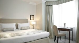 El Dukes London ofrece habitaciones diseñadas para nosotras