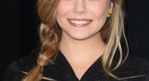 Elisabeth Olsen se atreve con el mundo de la moda