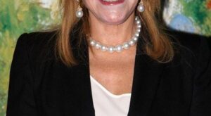 Tita se cruza con su hijo