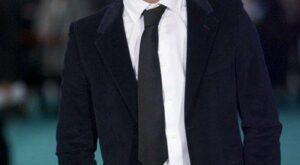 Ellas pasarían el fin del mundo con Mario Casas y ellos con Shakira