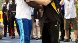 El Príncipe Enrique reta a Usain Bolt, el campeón olímpico de sprint