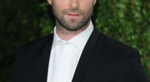 Nueva fragancia de Adam Levine con olor a hipocresía