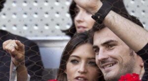 Sara Carbonero ni confirma, ni desmiente