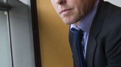 La experiencia de ser padre para Hugh Grant
