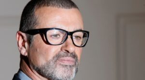 George Michael, ingresado de urgencia en un hospital londinense