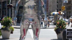 H&M convierte a David Beckham en estatua en Nueva York