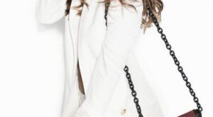 Gala diseña una colección cápsula para Mango Touch