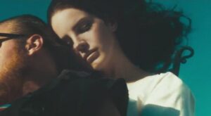 Lana del Rey presenta lo nuevo de «Born to die»