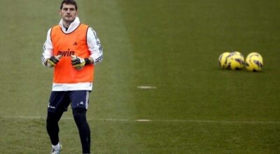 Iker Casillas descubre sus trucos como guardameta
