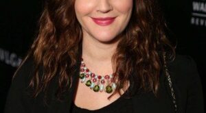 Drew Barrymore tendrá su propia línea de cosméticos