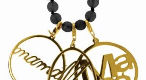 Daniel Espinosa presenta su colección cápsula para el día de la madre