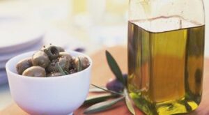 El aceite de oliva ayuda a mantener un peso saludable