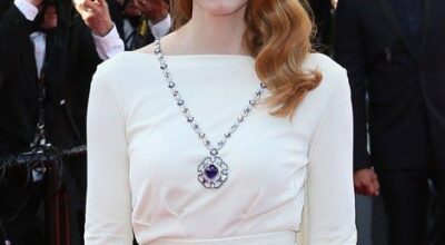 Jessica Chastain luce las joyas de Elizabeth Taylor en la alfombra roja