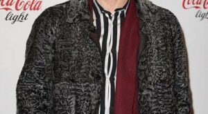 Marc Jacobs lanza su primera línea de cosméticos… ¡con tienda propia!