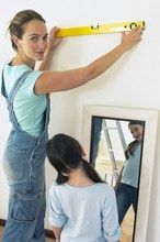 Cómo colgar un espejo