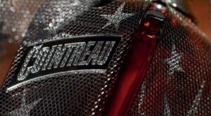 Cointreau se viste de alta costura