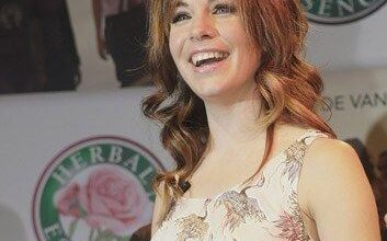 Leire Martínez en la nueva campaña de Herbal Essences