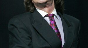 La familia de Camilo Sesto preocupada tras ver la muerte de éste en Twitter