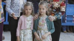 Doña Letizia apuesta por un look ‘low cost’ para la Misa de Pascua