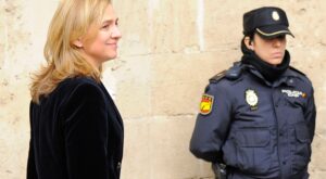 La infanta Cristina se sentará en el banquillo por dos delitos fiscales y uno de blanqueo