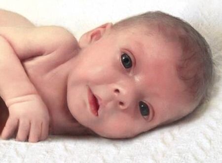 Solidaridad sin límites: unos padres piden ayuda en Internet para modificar el retrato de su bebé fallecido