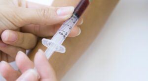 90.000 firmas piden que los hombres homosexuales puedan donar sangre en Francia