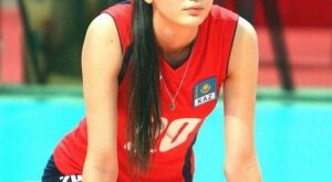 Sabina Altynbekova, en el punto de mira por ser demasiado guapa para jugar al voleibol