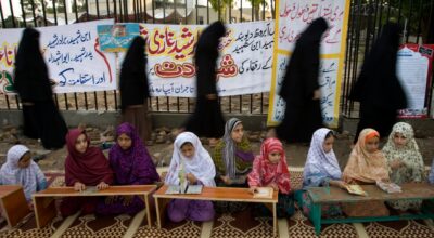 Detienen a un matrimonio paquistaní en Logroño por intentar casar a su hija menor de edad