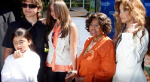 Paris Jackson no soporta vivir con su abuela