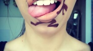 Un maquillaje de labios muy animado