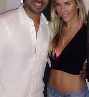 El cantante Luis Fonsi se casa con su novia española