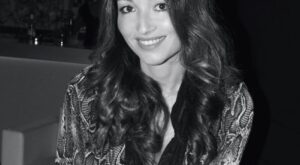 Gana una sesión de estilismo con Ana Antic y 500 € para gastar en la marca Lauren Ralph Lauren