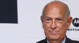 Muere el diseñador Oscar de la Renta