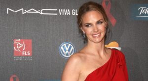 Sé una “celebrity por una noche” en la 5ª Gala Sida Barcelona