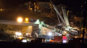 El accidente de tren en Santiago de Compostela deja 80 muertos y 178 heridos