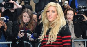 Los famosos recaudan fondos contra el ébola con un villancico solidario