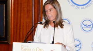 La ministra de Sanidad Ana Mato, presenta su dimisión
