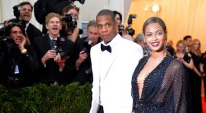 El amor es ciego, ¡pero nosotras no!: las parejas más extrañas de las famosas