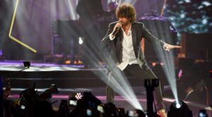 Melendi, investigado por jugar al póker en casinos clandestinos