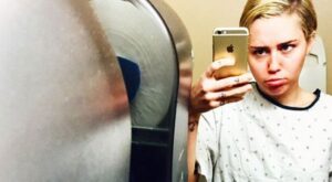 Miley Cyrus ingresa en el hospital por una herida en la muñeca