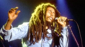 Un niño de 2 años causa furor en Youtube y redes sociales imitando a Bob Marley