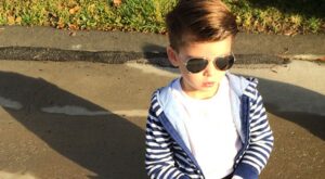 Ryker Wixom, el niño que copia a la perfección los looks de los famosos