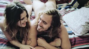 Amor en estado puro: La fotógrafa que retrata a parejas en sus momentos más íntimos