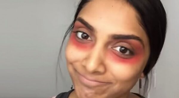 ¡Increíble pero cierto! Pintalabios rojo para acabar con las ojeras
