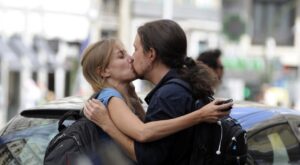 Pablo Iglesias y Tania Sánchez anuncian su ruptura por Facebook