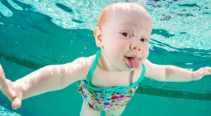 Bebés bajo el agua: 10 imágenes que conseguirán sacarte una sonrisa