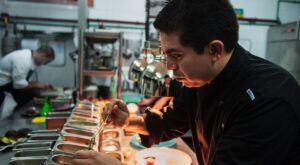 El chef Roberto Ruiz: «​La comida mexicana es como el país, muy espontánea»