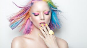 Crea un arcoíris en tu melena esta primavera