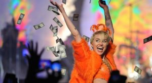 ¡No siempre se salen con la suya! Famosos demandados por causas ridículas